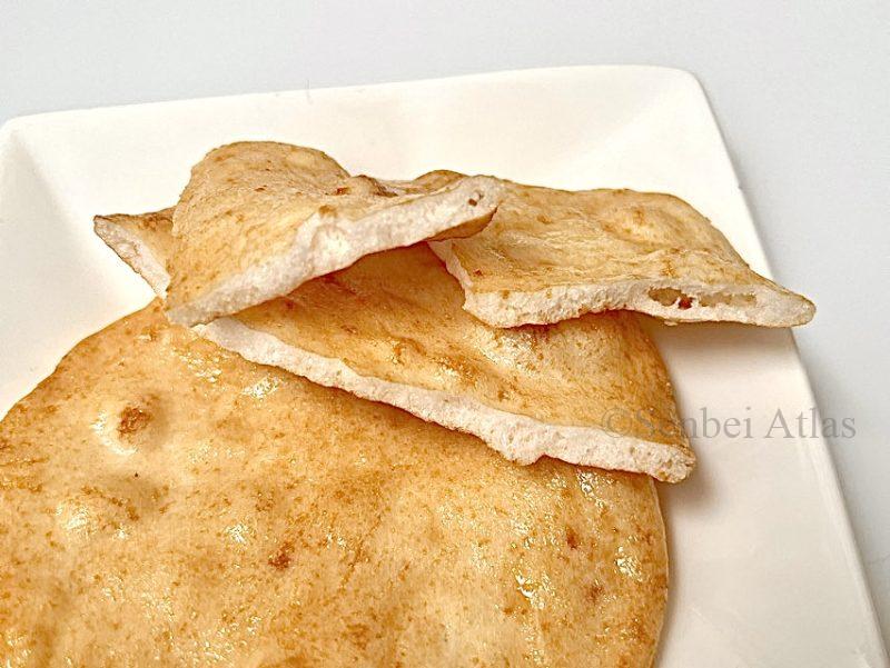 Cross-section of Magari Senbei 