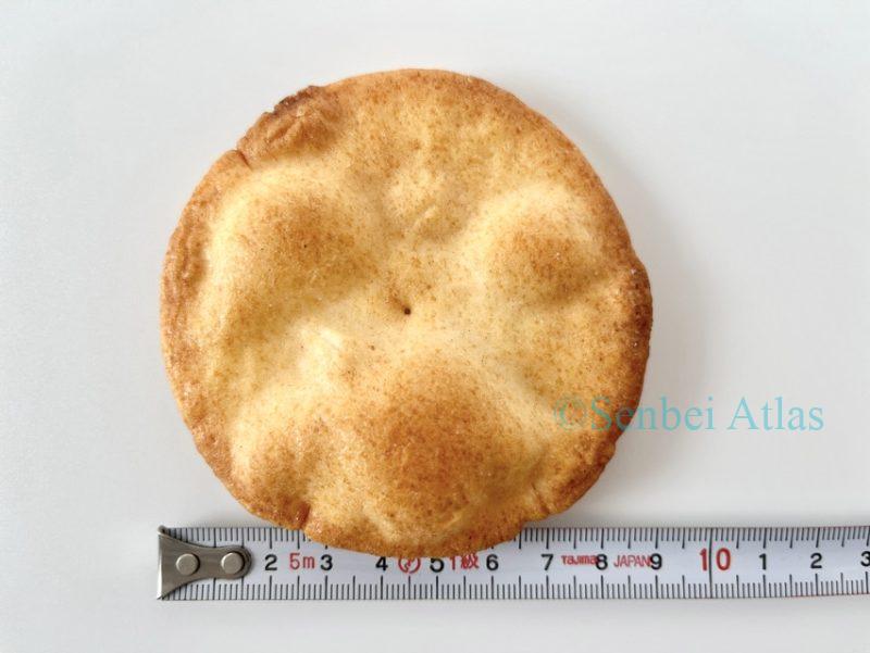 Teshioya next to a measuring tape