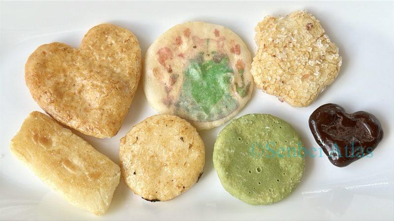 Various mini senbei from Ganko Shokunin (がんこ職人) HARUNE.