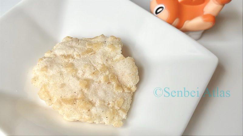 Contents of Seto Shio (瀬戸しお) on a plate with a Tatsugiri (シャリタツ) figure.